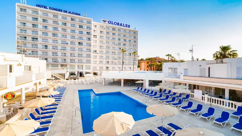 Globales Condes de Alcúdia 3*-33