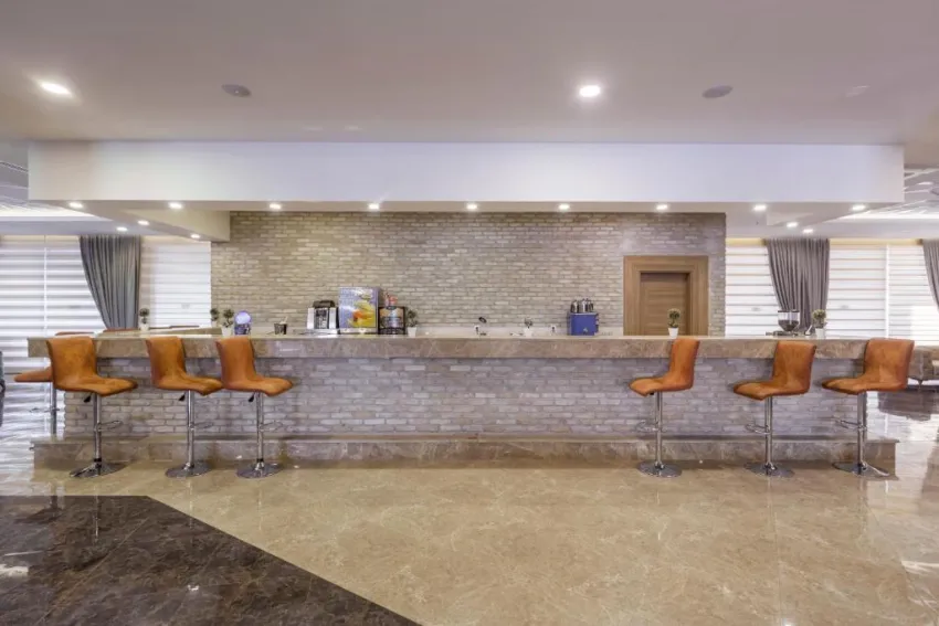 LONICERA RESORT & SPA HOTEL  4*-44
