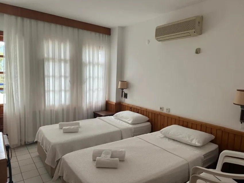 NATURELLA HOTEL & APART  3*-9