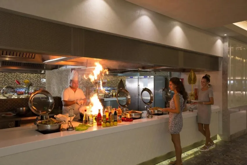 ROYAL TAJ MAHAL  5*-19