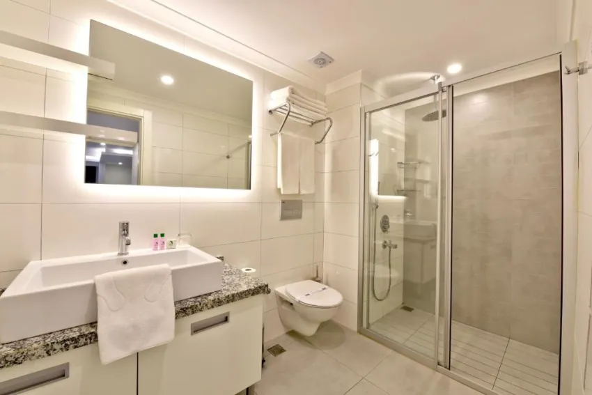 GREEN GARDEN SUITE  4*-17