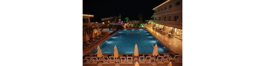 La Perla Hotel 4*-89