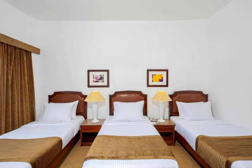 MARLIN INN AZUR RESORT  4*-20