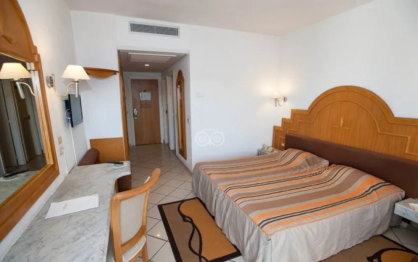 Riviera Hotel 4*-6
