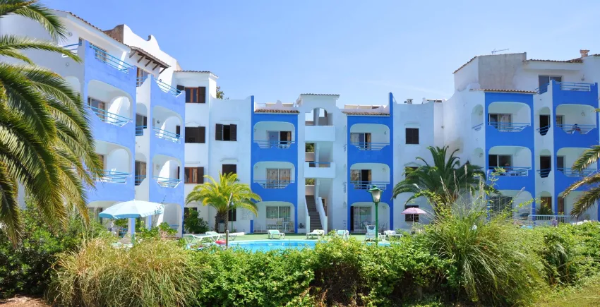 Europa Apartments 2*-1