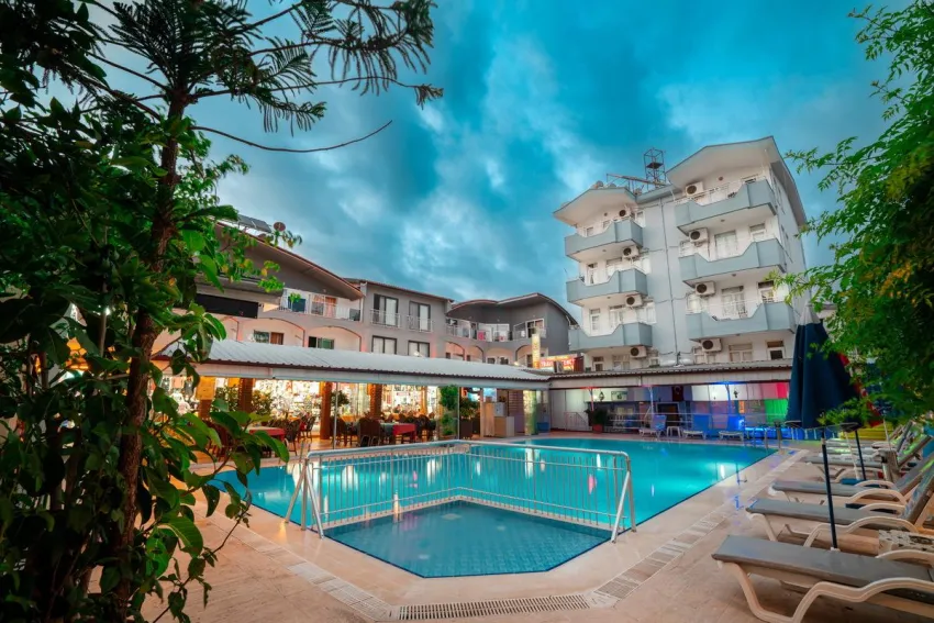 Side Orient Apart 3*-10