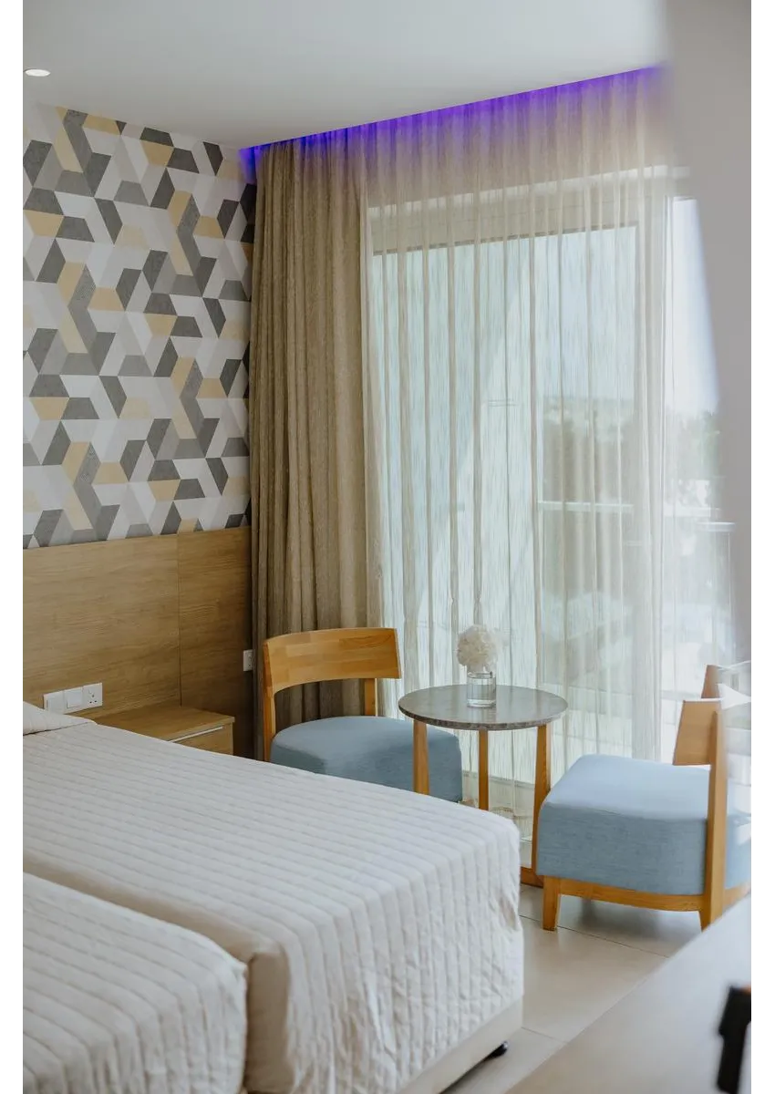 Seasons Hotel by Tasia Maris 4*-45