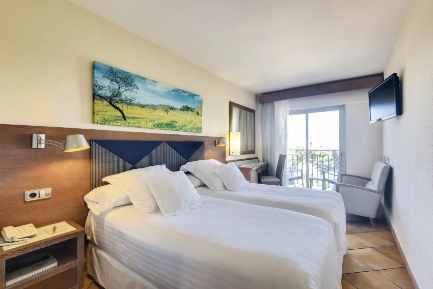 Occidental Playa de Palma 4*-14