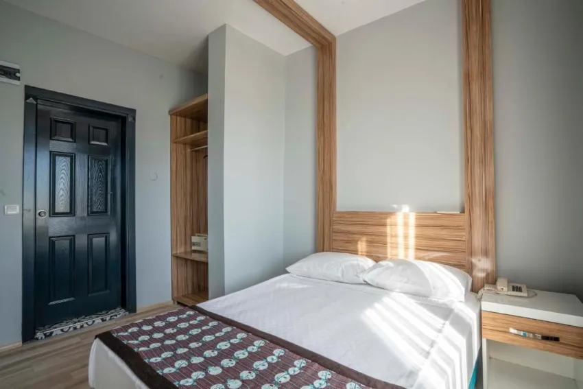 ASLAN CORNER HOTEL  3*-4