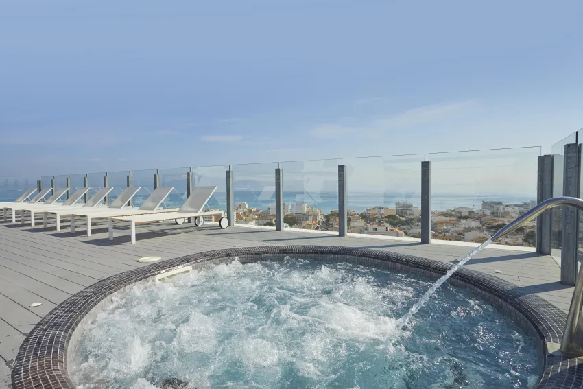 BG Tonga and Suites Tower Design Hotel 4*-2