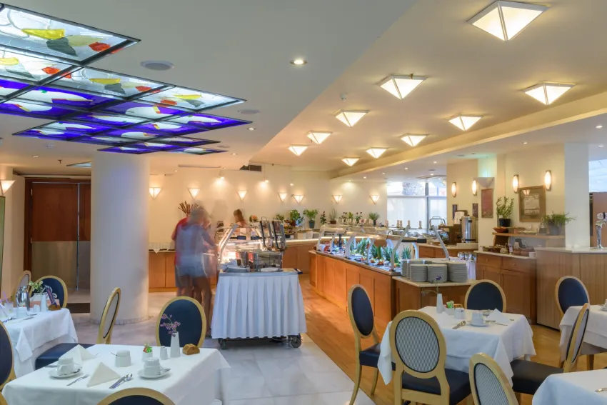 Aquila Porto Rethymno 5*-9