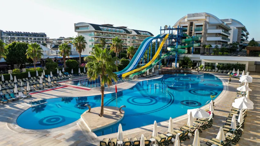 Crystal Waterworld Aqua Collection 5*-3