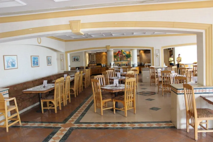 Dive Inn Resort 4*-5