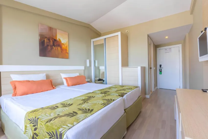 AKDORA ELITE HOTEL & SPA  4*-15