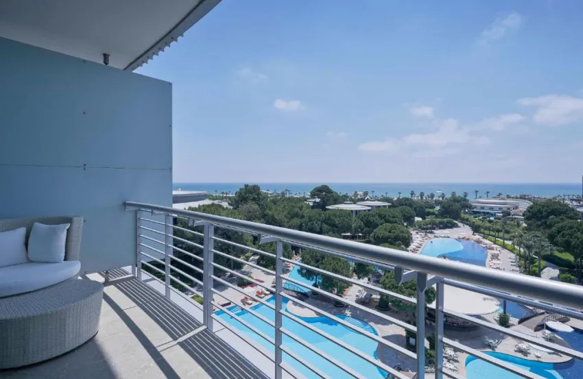 CALISTA LUXURY SPECIAL ROOMS  5*-28