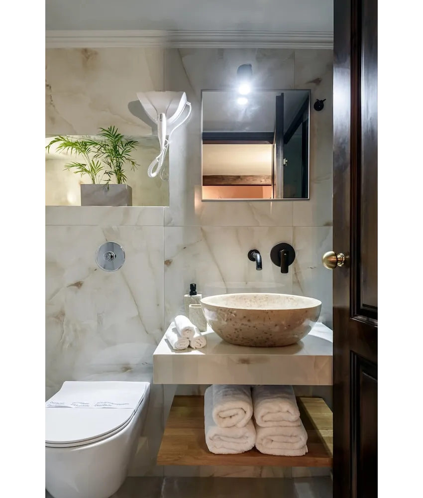 PORTO DEL COLOMBO BOUTIQUE TRADITIONAL HOTEL 4*-49