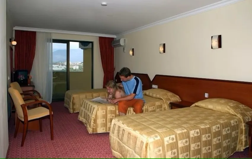 Sunshine Hotel 4*-8