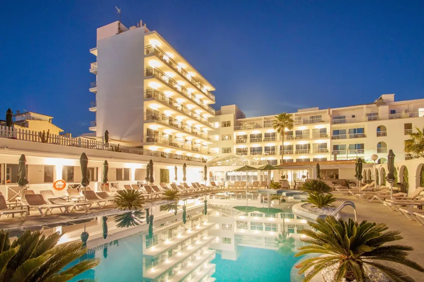Catalonia del Mar (ex Consul) 3*-38