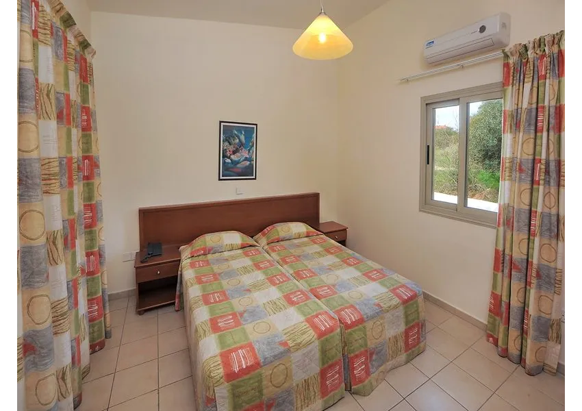 Nissiana Hotel & Bungalows 3*-4