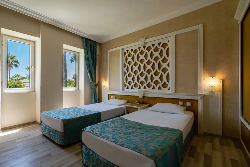 THE GARDEN BEACH HOTEL  5*-3