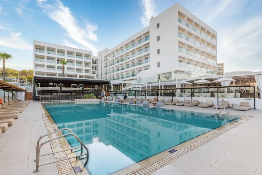 Napa Mermaid Hotel & Suites 4*-24