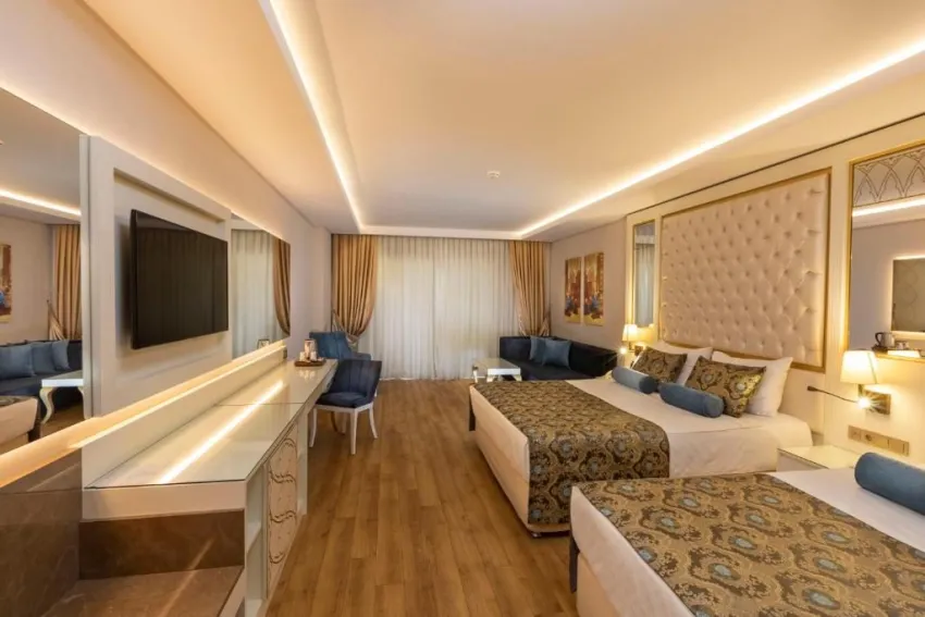 HAYDARPASHA PALACE HOTEL  5*-10