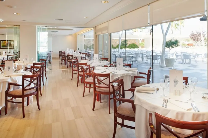 Hipotels Coma Gran 4*-12