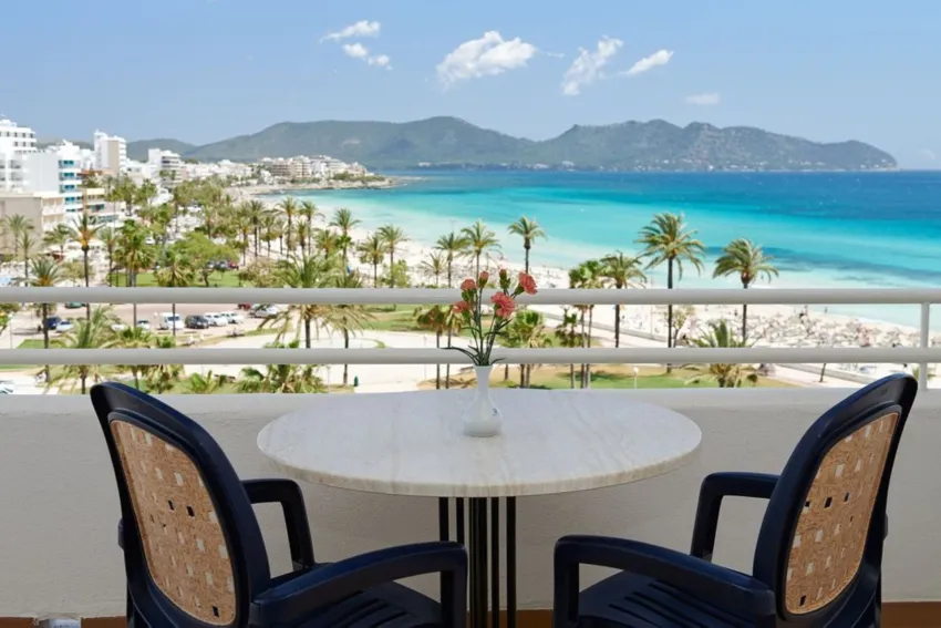 Mercedes Hipotels 4*-14