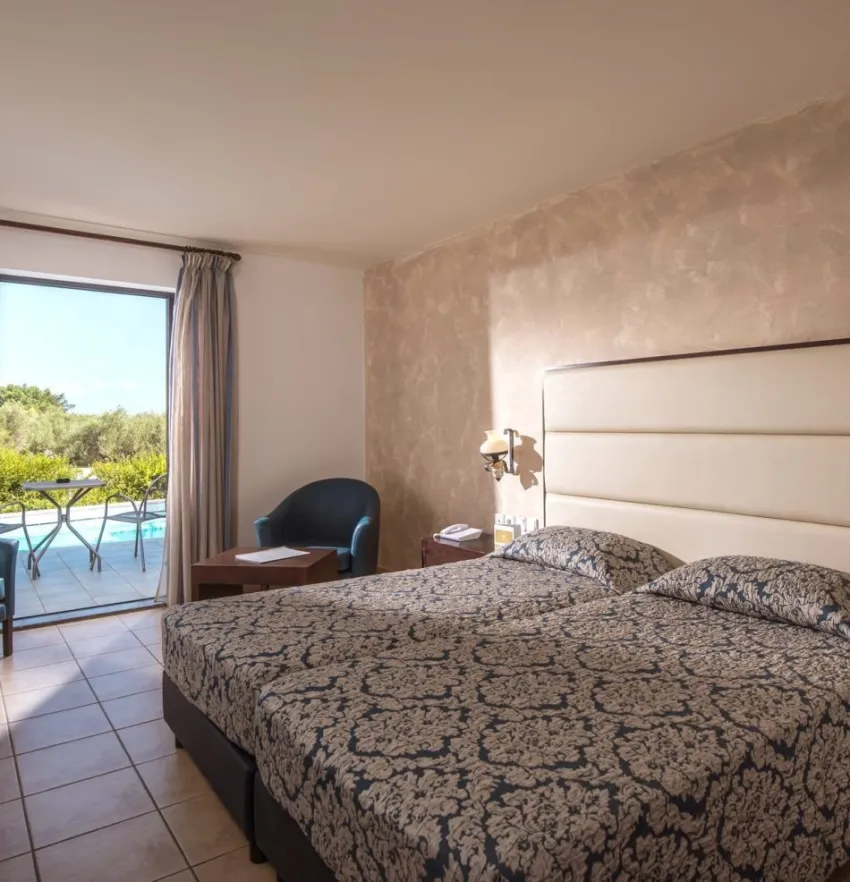 Hersonissos Maris 4*-30