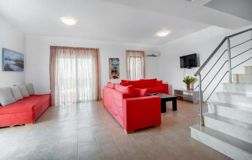 Gennadi Gardens Apartments 3*-3