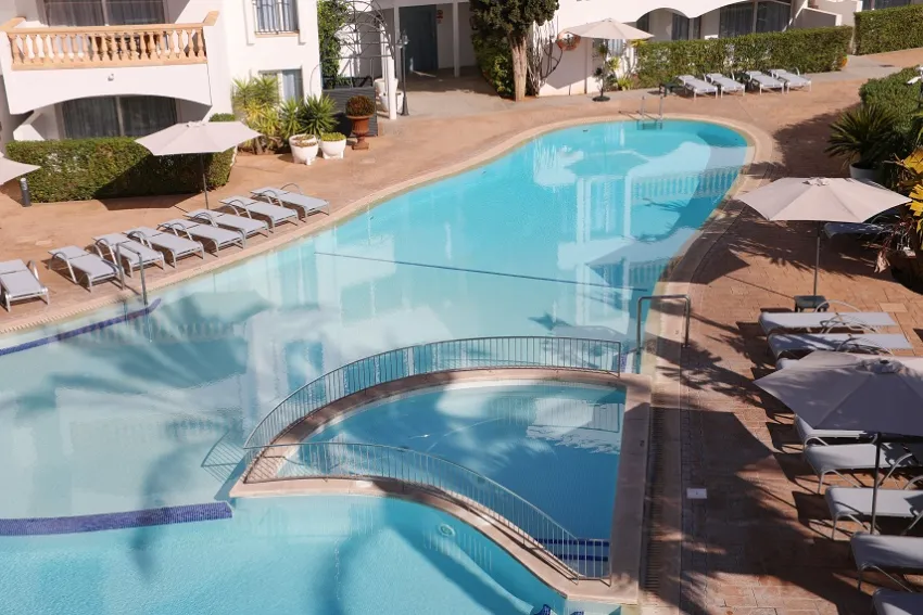 La Pergola Aparthotel 4*-35