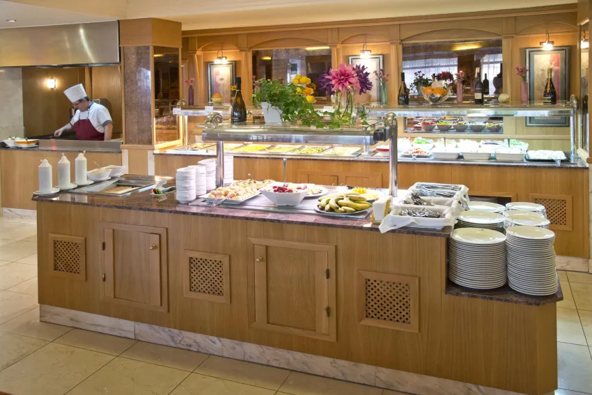 Amoros Hotel 3*-11