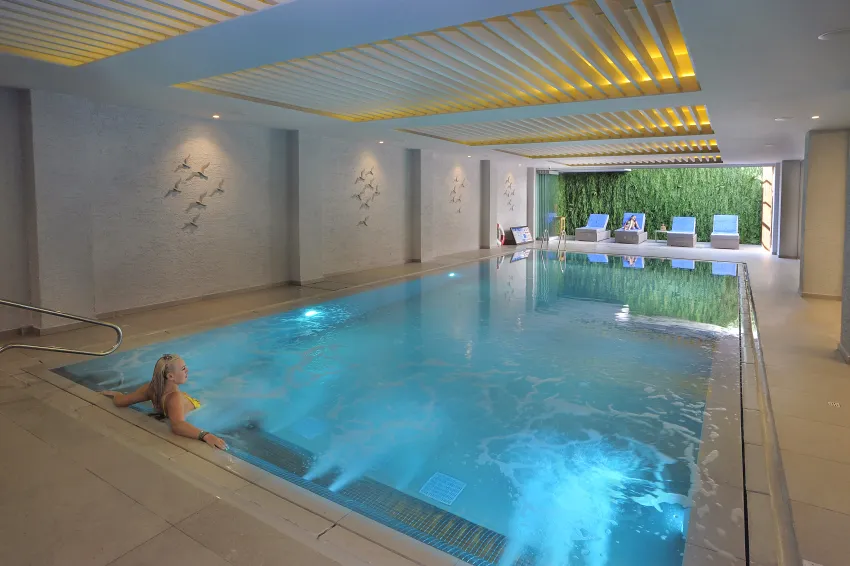 Nelia Beach Hotel 4*-103