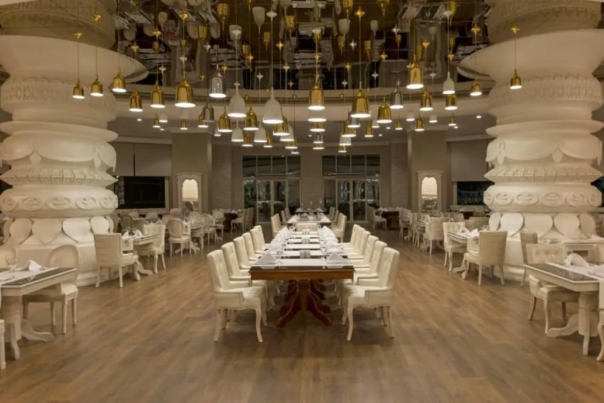 Delphin Imperial 5*-16
