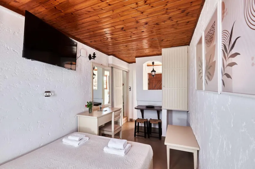 Mila Malia Studios Hotel 2*-15