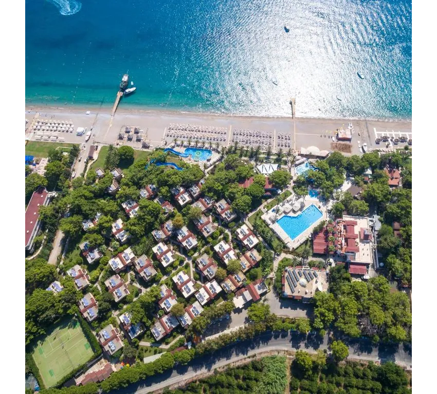 PIRATES BEACH CLUB  5*-9
