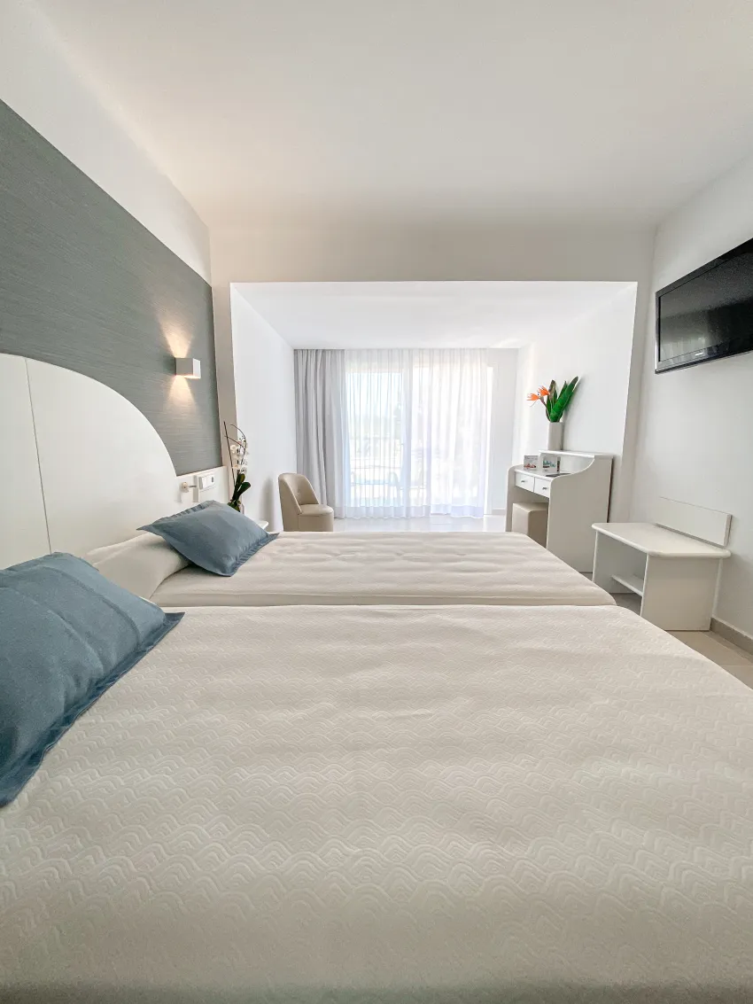 Reverence Life Hotel 4*-147