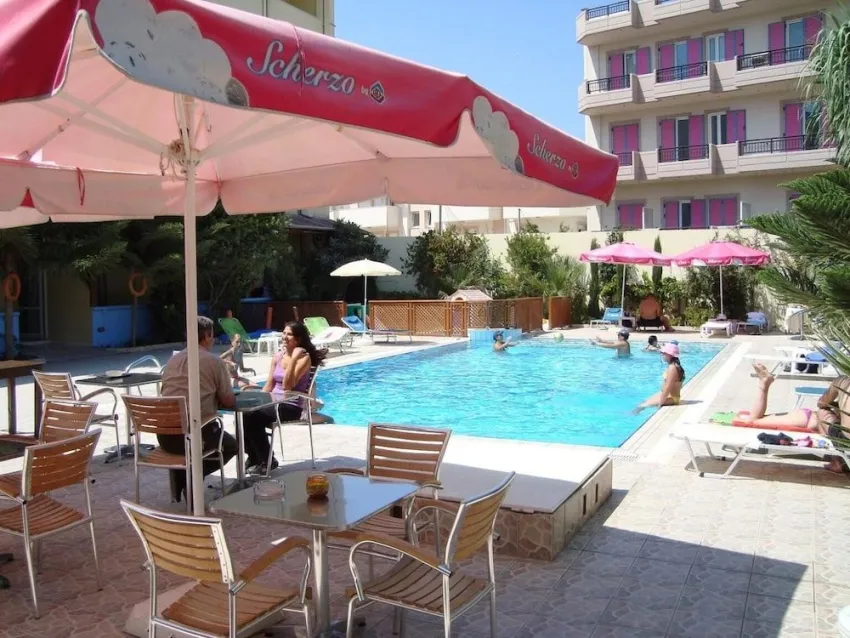 Eleni Palace Apts 3*-30