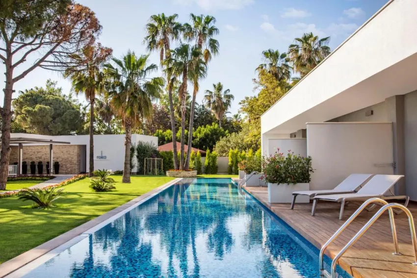 ACANTHUS & CENNET BARUT COLLECTION  5*-58