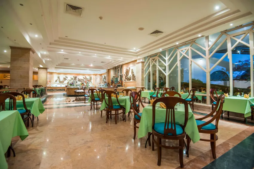 Shams Safaga Resort 4*-8