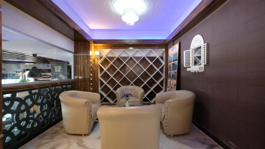CLEOPATRA GOLDEN BEACH HOTEL  3*-3