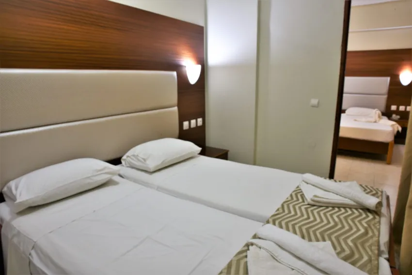 Marathon Hotel 4*-2