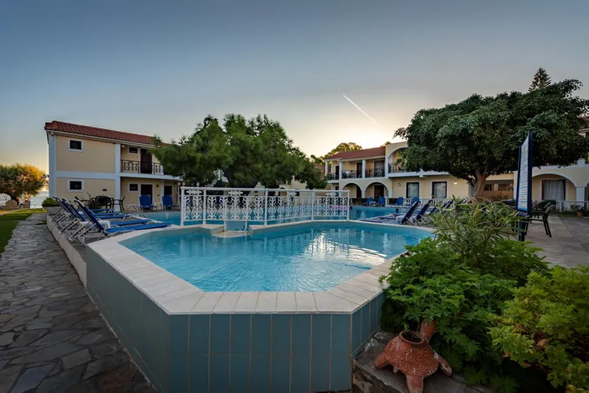 Iliessa Beach Hotel 3*-3