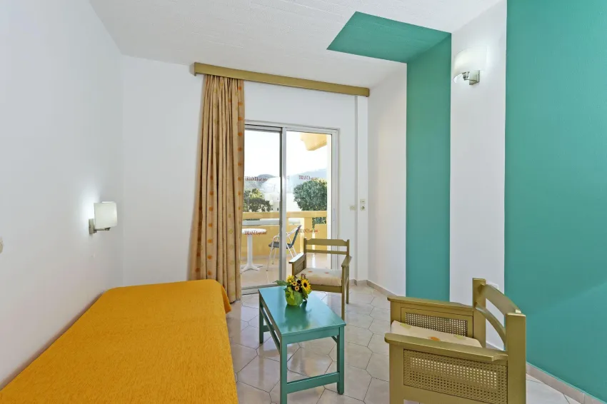 Trianta Apartments 2*-7