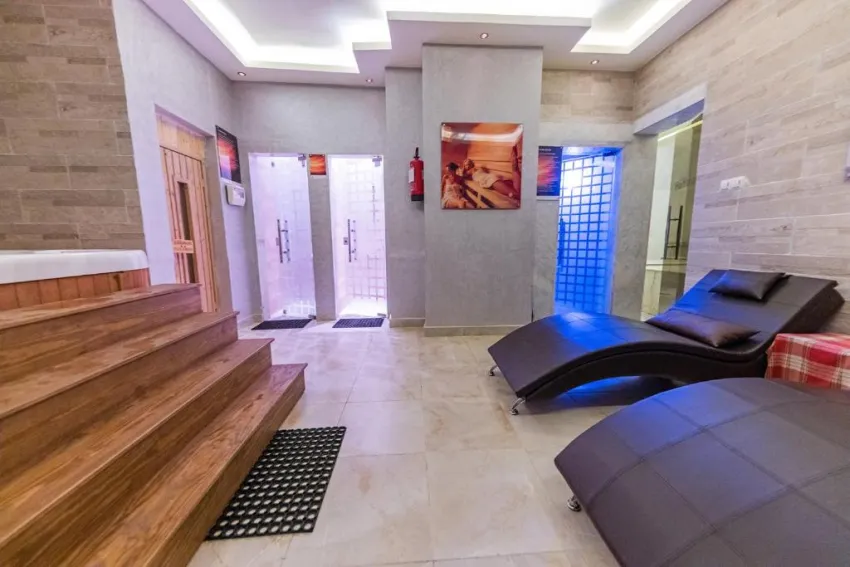 SUNRISE HOLIDAYS RESORT (ADULTS ONLY 16+)  5*-20