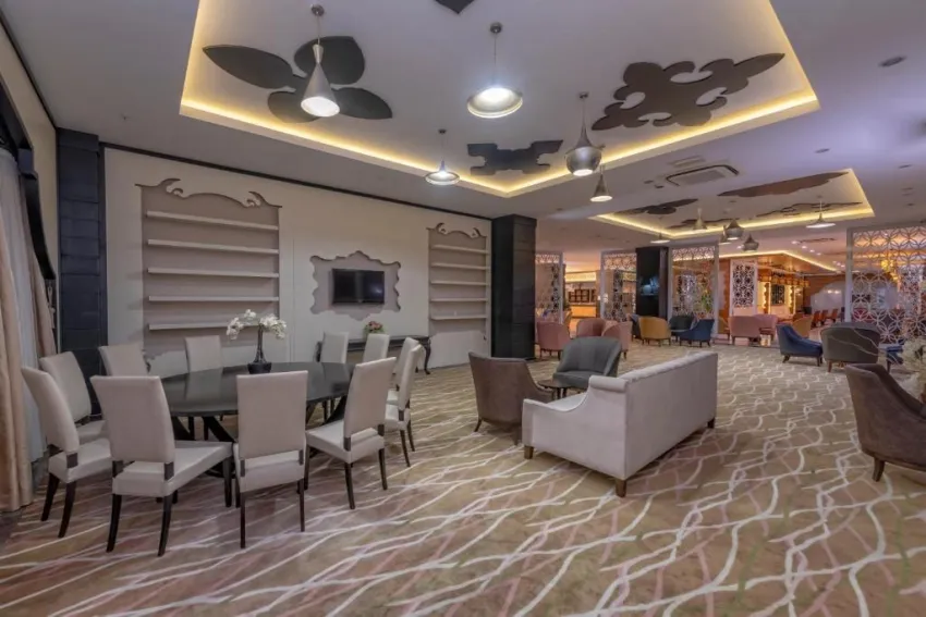 LAKE & RIVER SIDE HOTEL & SPA  5*-28