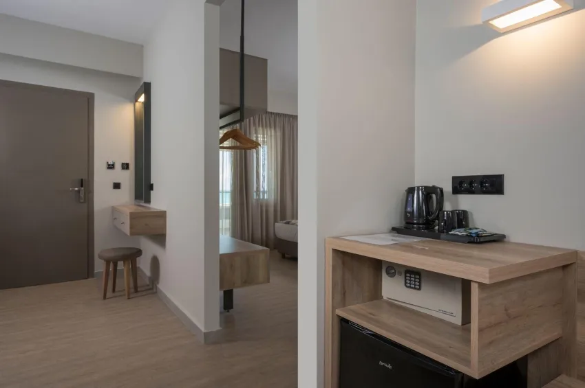 Mare Blue and Suites 4*-16