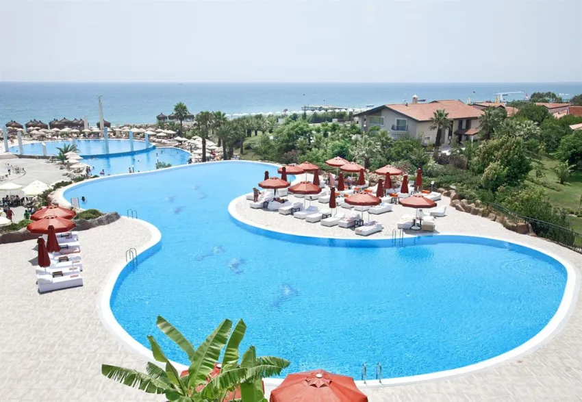 STARLIGHT RESORT HOTEL  5*-7