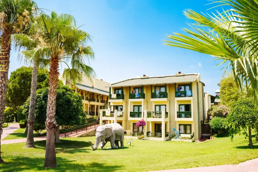 Oz Hotels Incekum Beach 5*-1