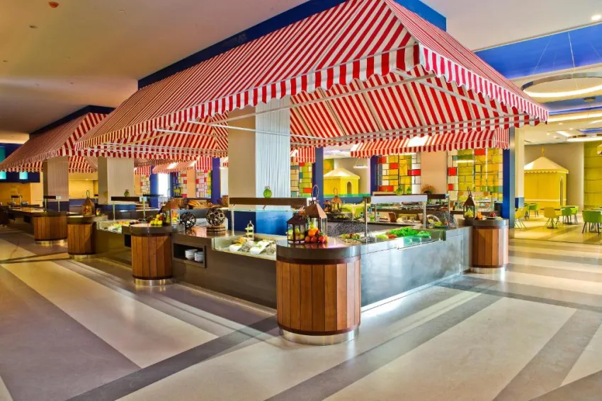 THE LAND OF LEGENDS NICKELODEON HOTEL & RESORT  5*-70